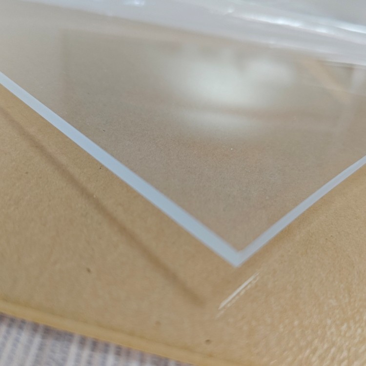 Hoja acrílica transparente de 3 mm fundida